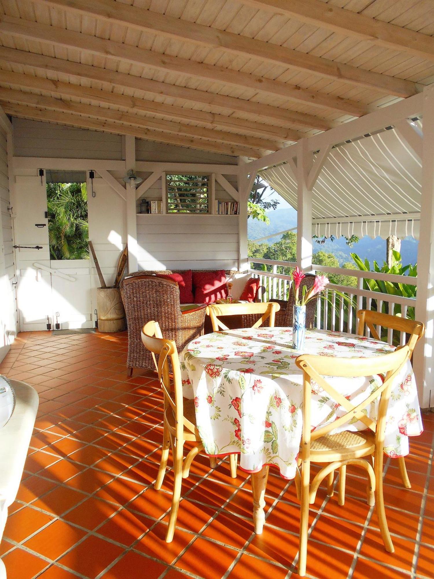 Beausejour Guest House ポワント・ノワール エクステリア 写真